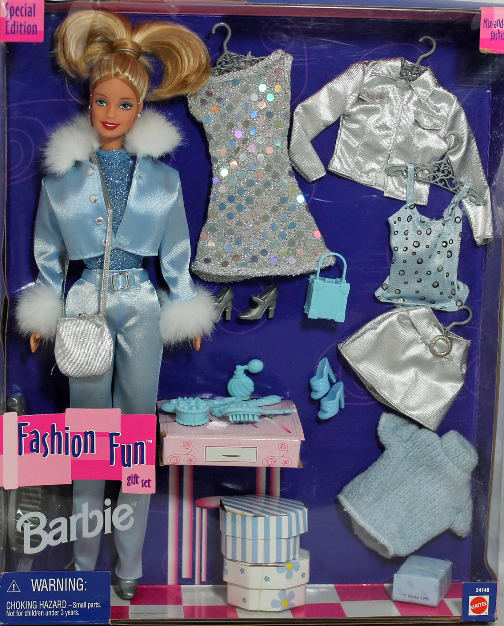 1999 Fashion Fun Barbie Gift Set – Sell4Value - Main Image