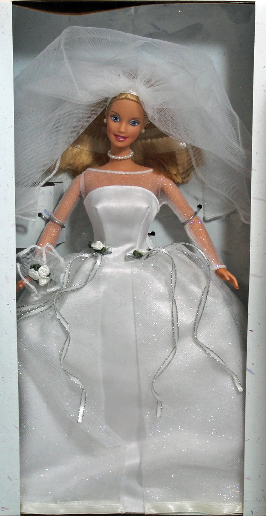 Barbie 29438 2001 Romantic Wedding Blonde Doll