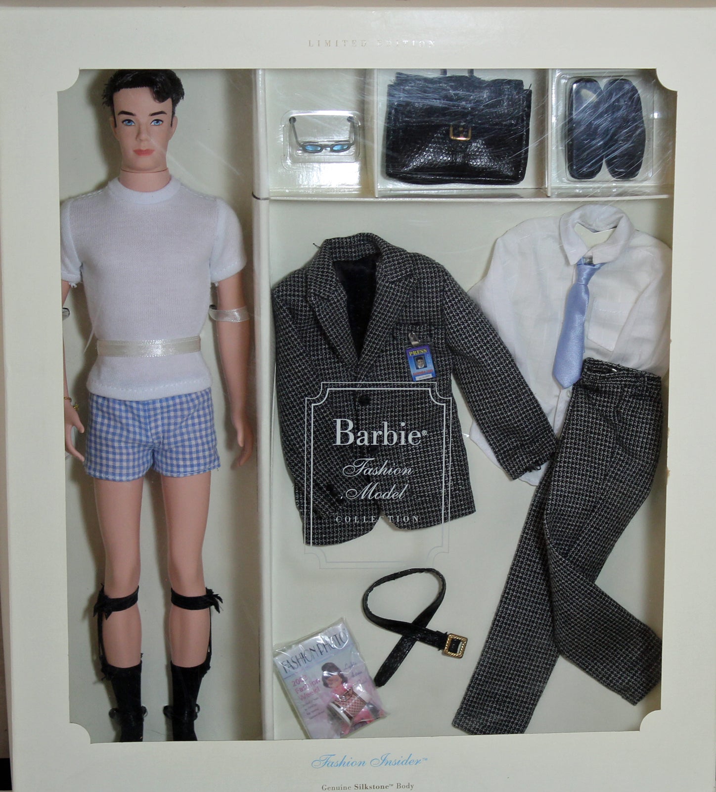 2002 Barbie Collectibles - Fashion Model Silkstone Collection