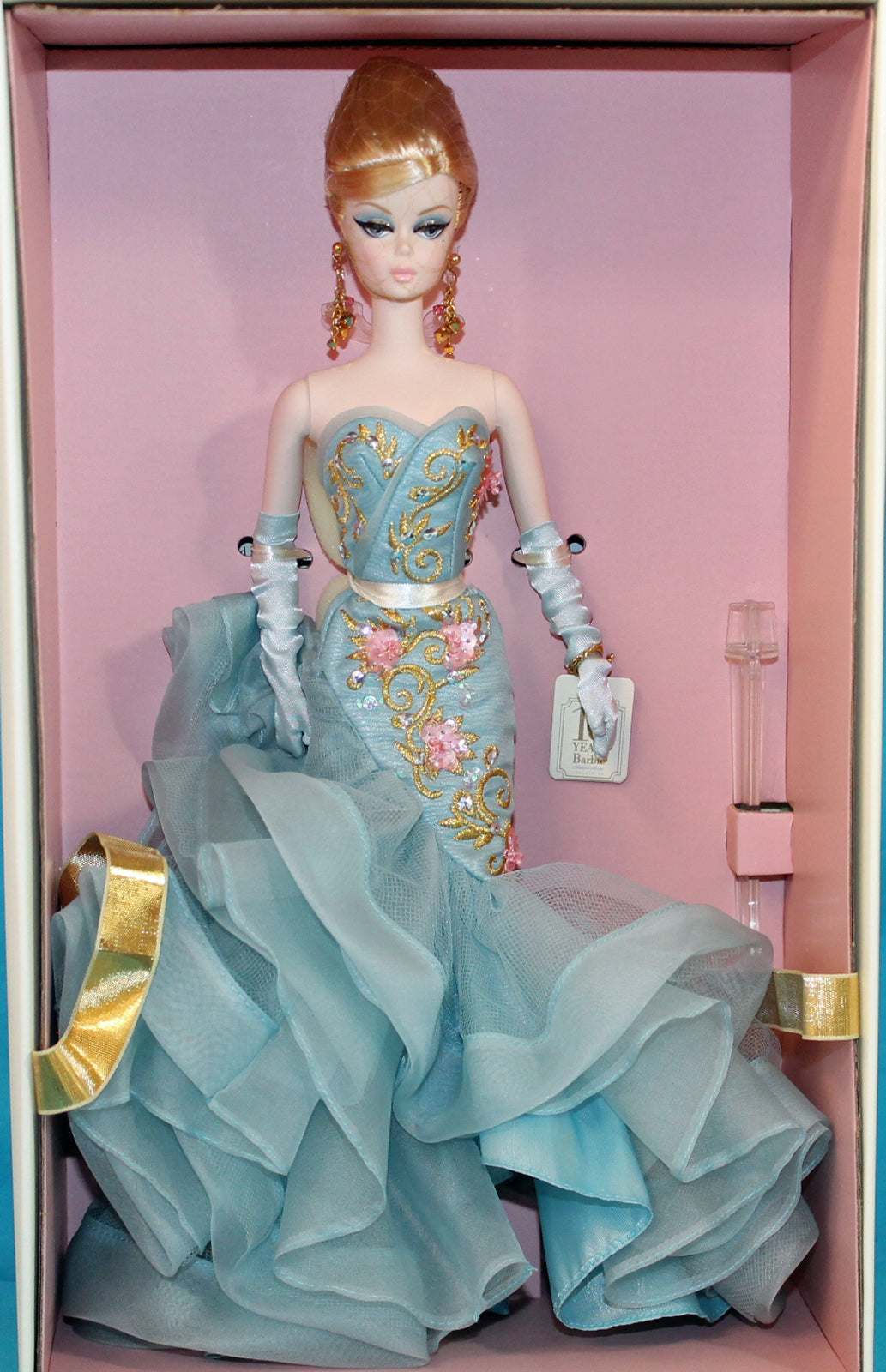2010 Silkstone Fashion Model Tribute Barbie – Sell4Value